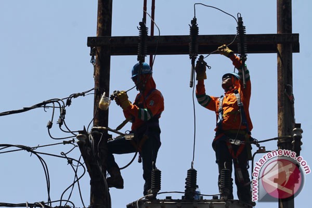 Kementerian ESDM sebut tarif listrik Indonesia kompetitif