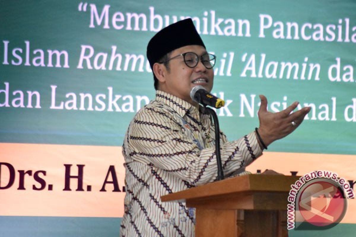 Cak Imin tunggu fatwa kiai terkait cawapres