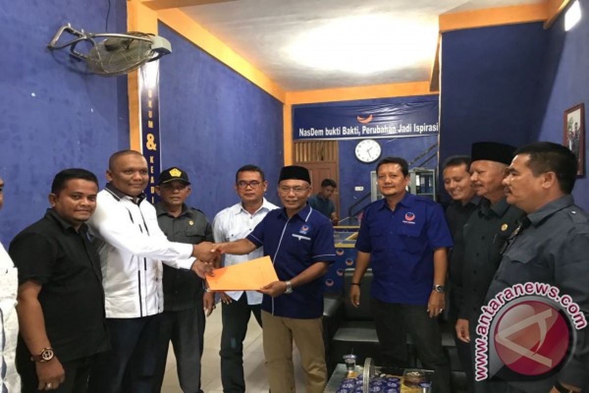 Islamuddin mendaftar ke Nasdem Pidie Jaya