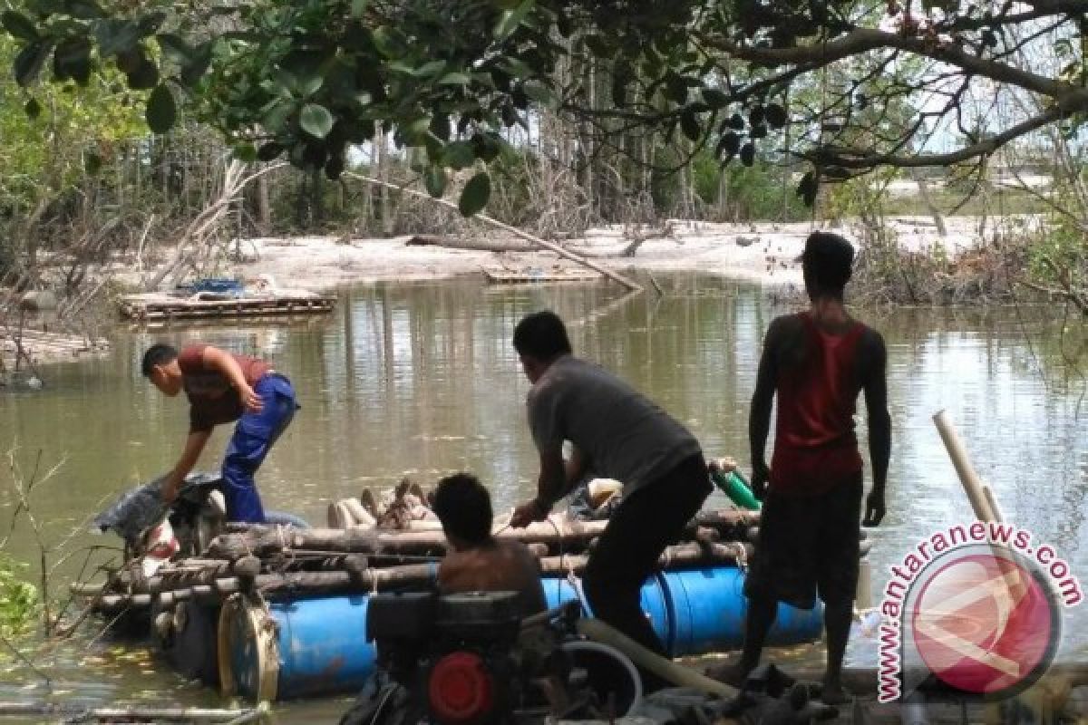 Kasatpolair Kabupaten Bangka Larang Masyarakat Menambang di DAS