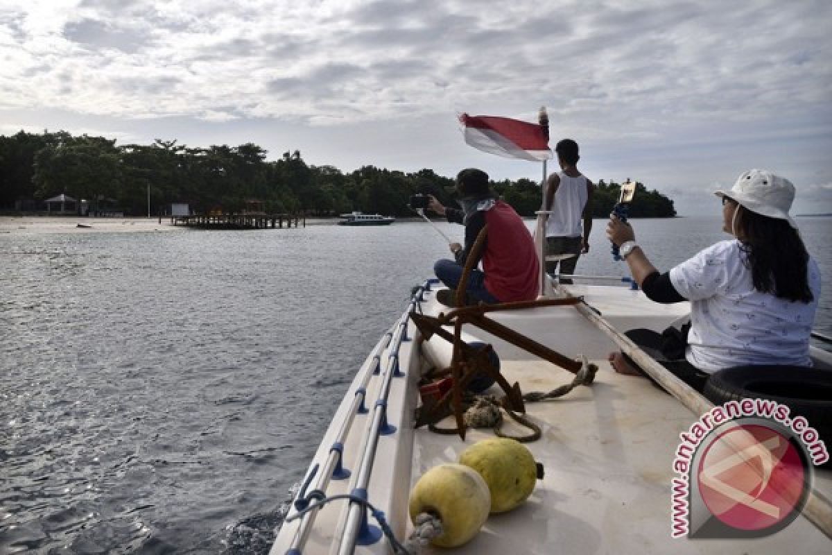 Telkomsel Buka Jaringan Telekomunikasi Wilayah Pesisir Sulut 