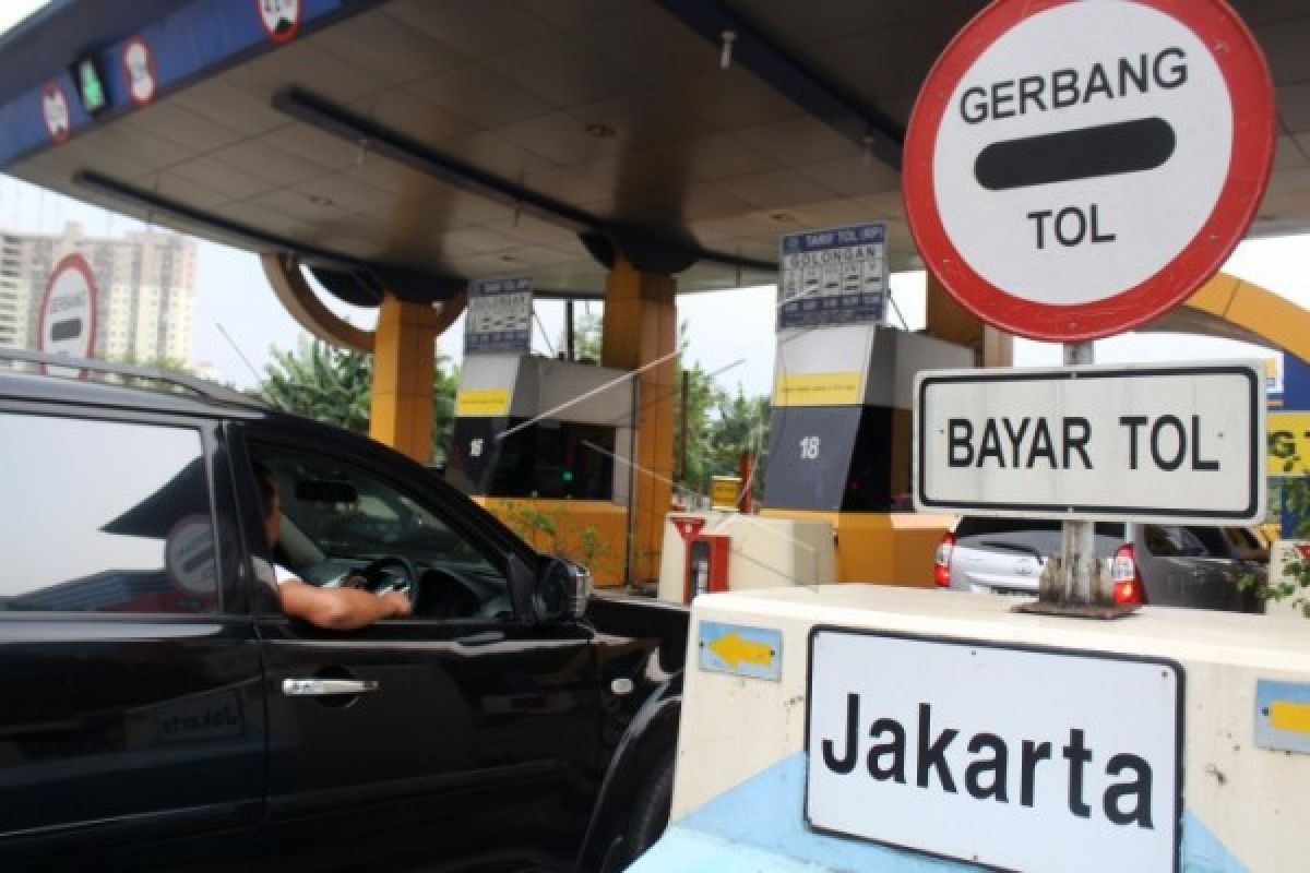 Tol Jakarta-Cikampek tambah gardu transaksi antisipasi kemacetan