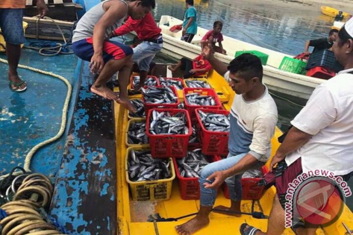 Nelayan Harap Bantuan Kapal Ikan 10-30 GT