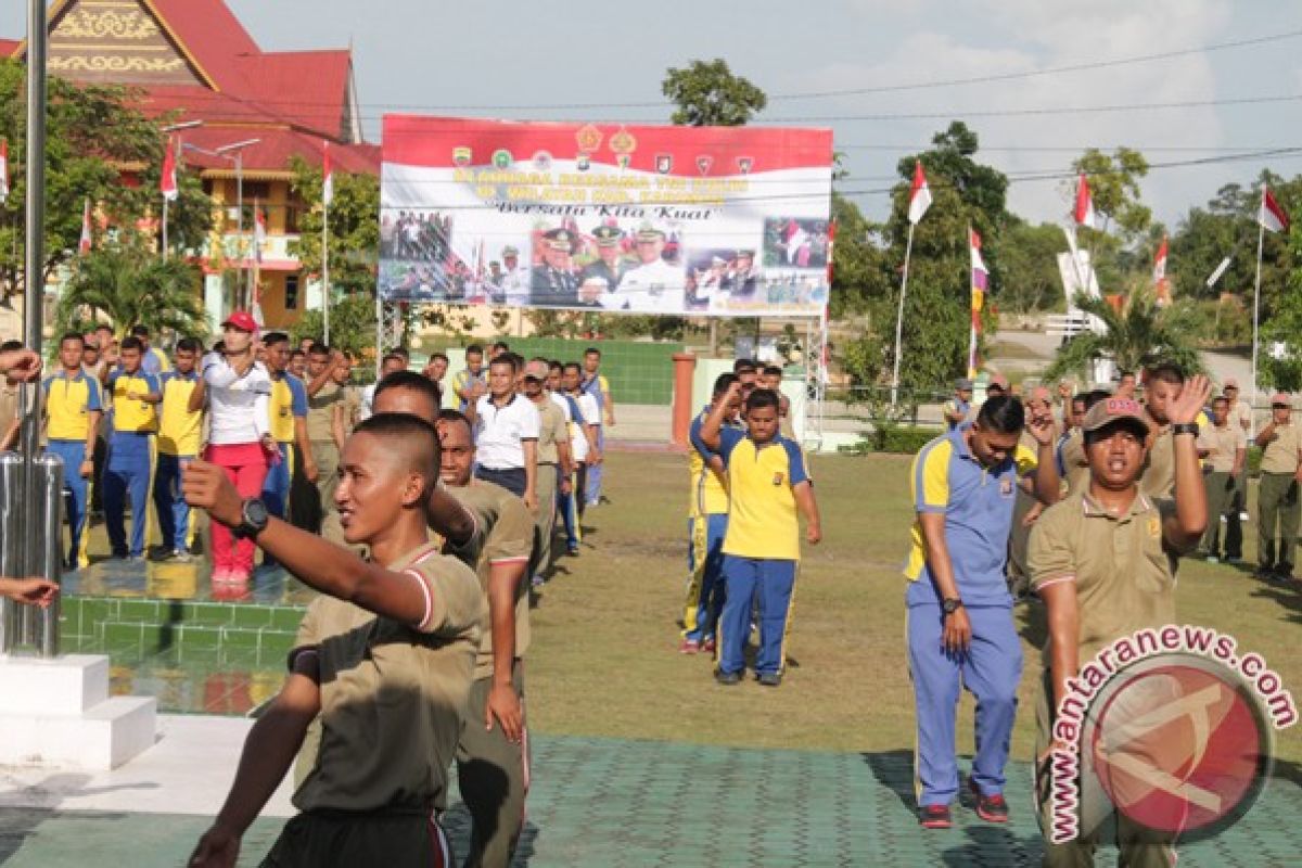 TNI-Polri di Karimun Perkuat Kebersamaan Lewat Senam