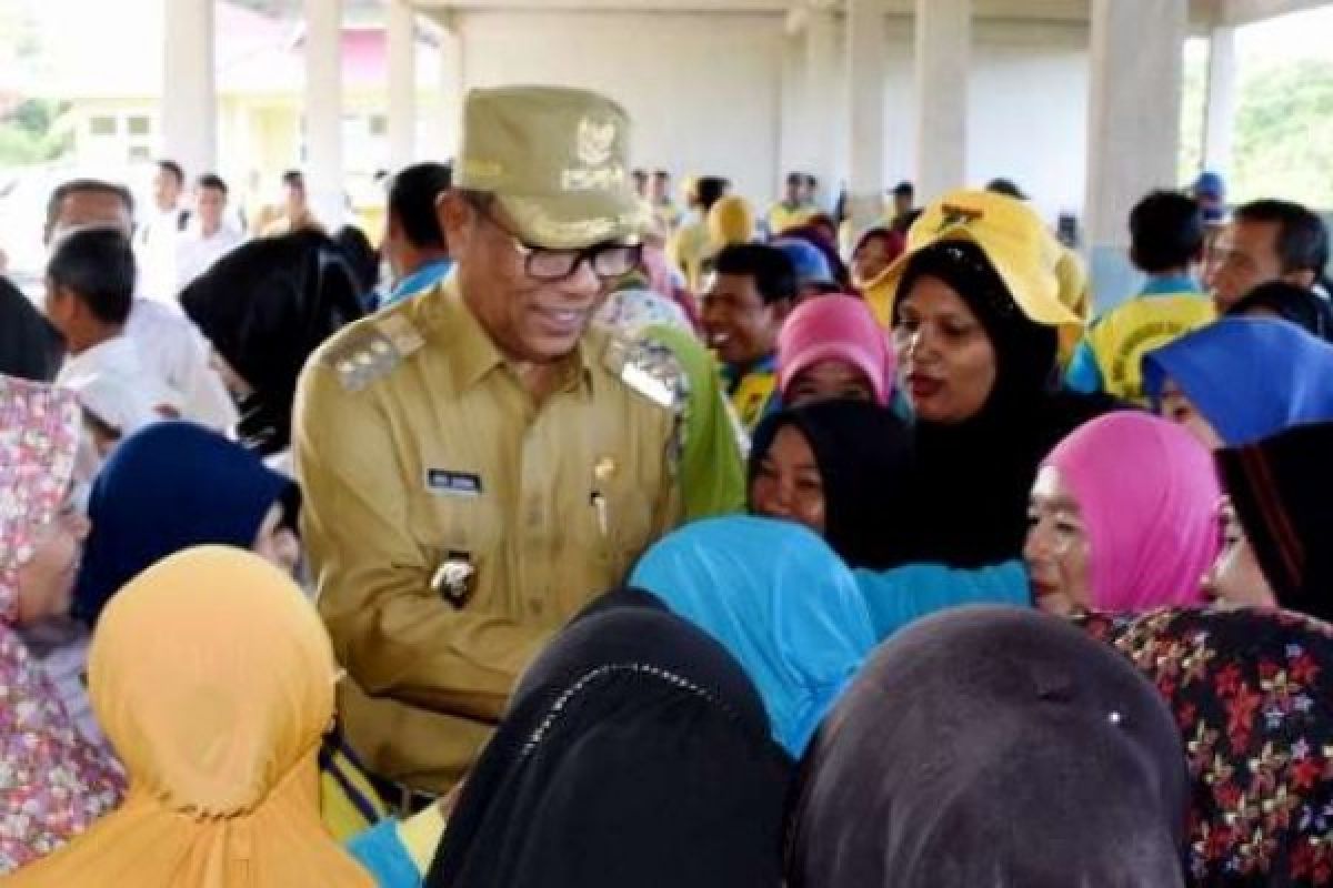 Bupati Kampar Ajak Seluruh Pihak Menjaga Kebersihan Daerah 