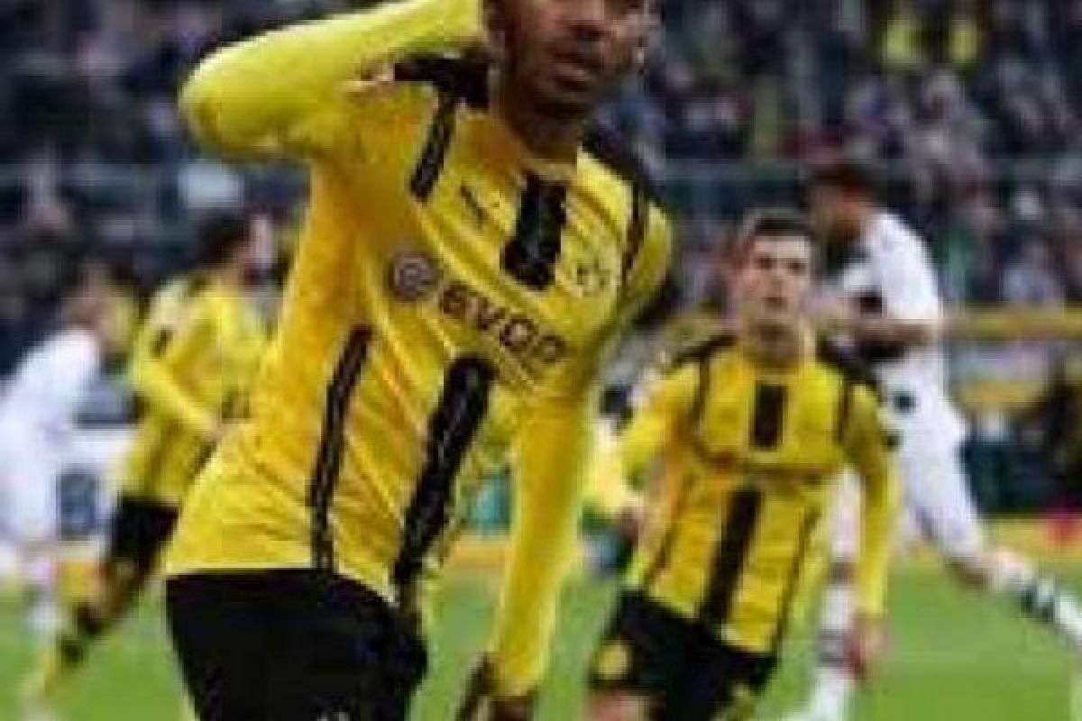 Dortmund Skors Dembele Setelah Absen Latihan