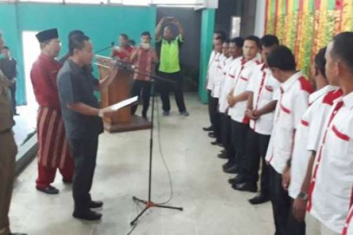 Legislator Siak Lantik Tim Pendamping Pekerja Dan Perusahaan