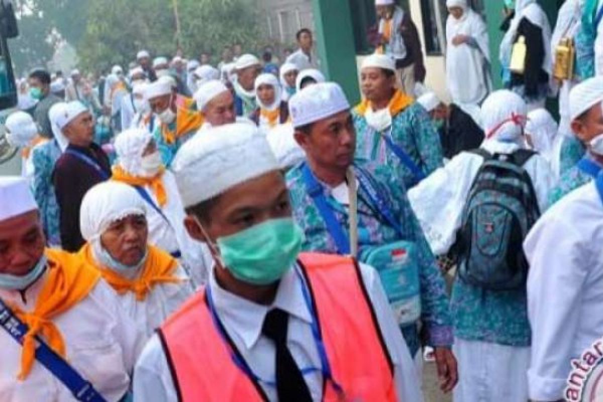 Lepas 192 Jemaah Calon Haji, Ini Pesan Bupati Bengkalis