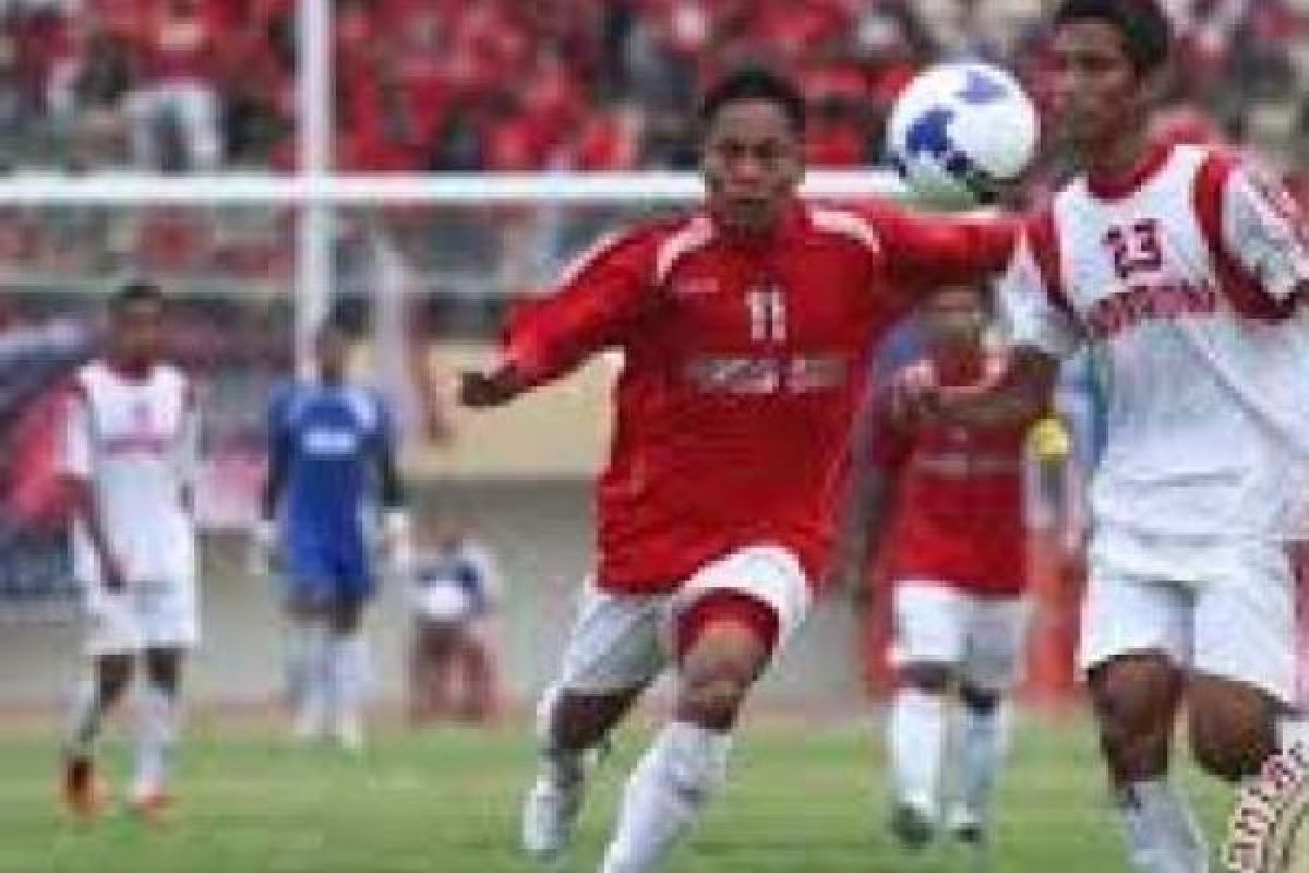 Persis Bantai Persipur 4-0