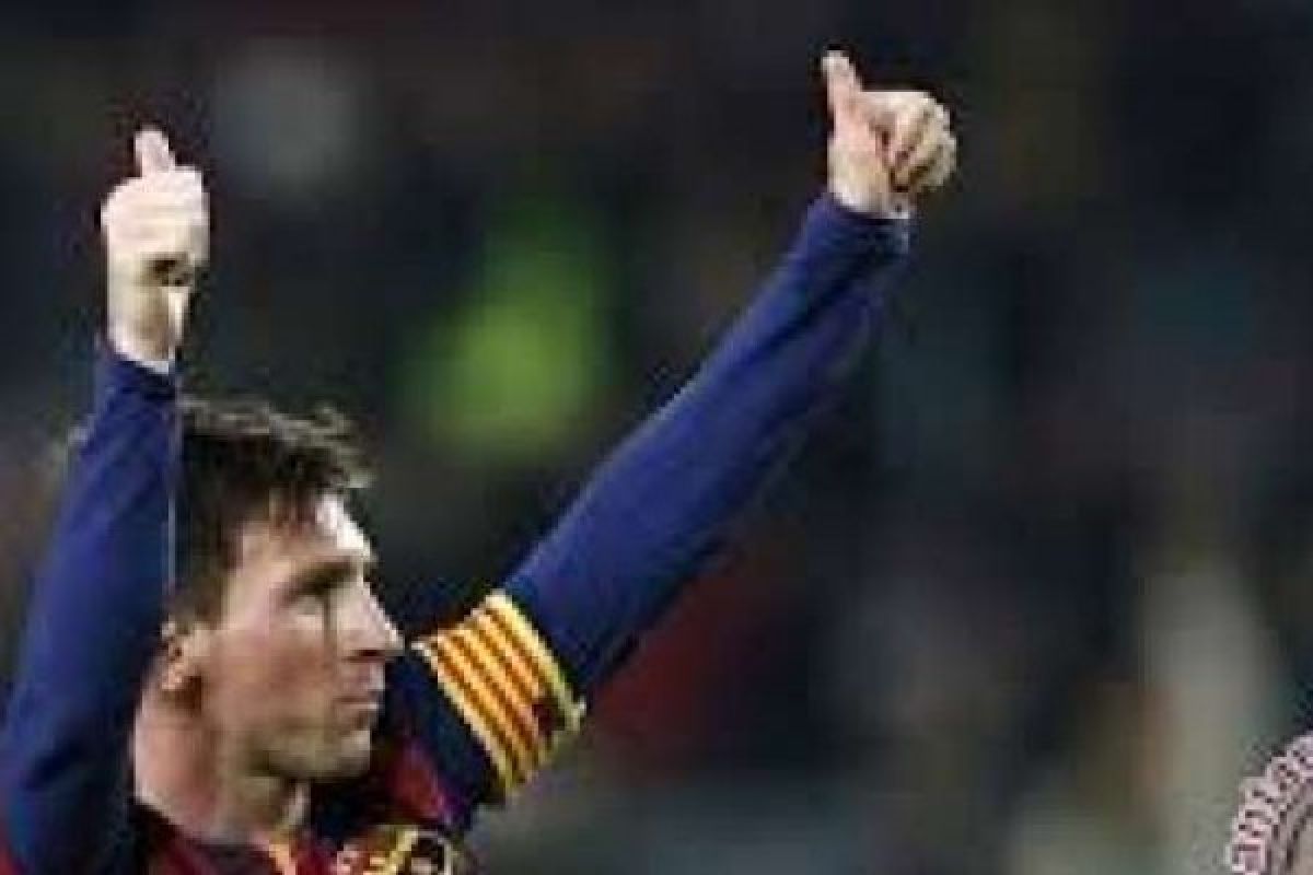  Empat Gol Messi Antar Barcelona Gusur Eibar