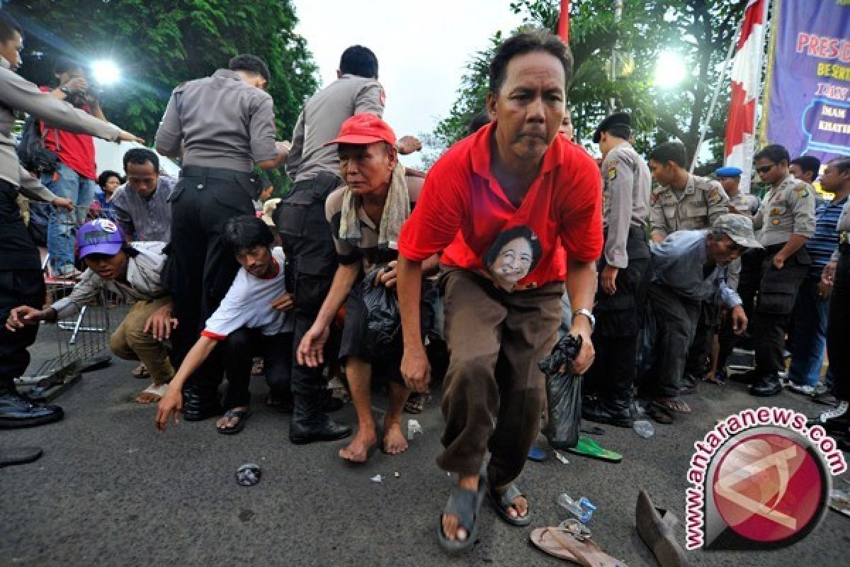 Pengurus Mesjid Istiqlal Terapkan Pola Baru Pembagian Daging Kurban