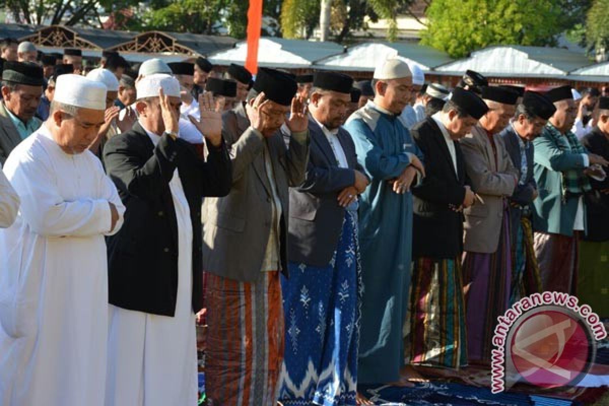 Bupati Sinjai Shalat Idul Adha di Lapangan Sinjai Bersatu