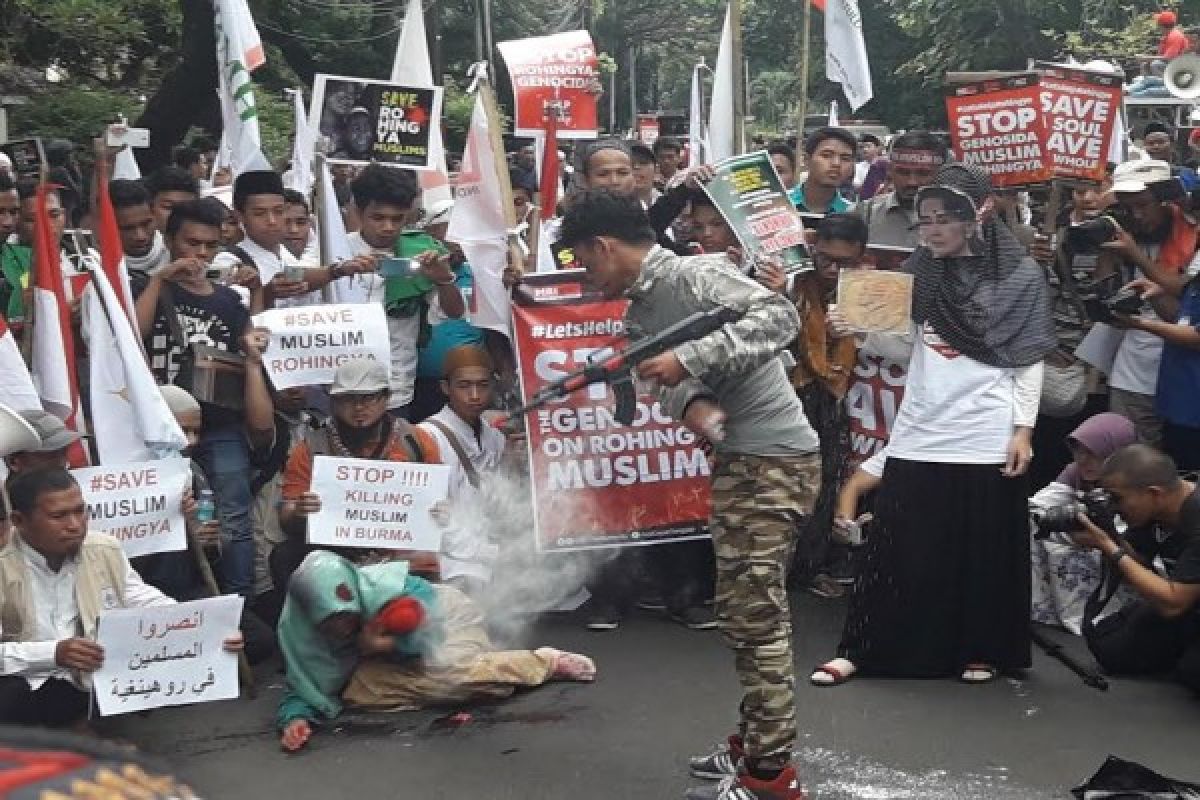 Demo selamatkan Rohingya