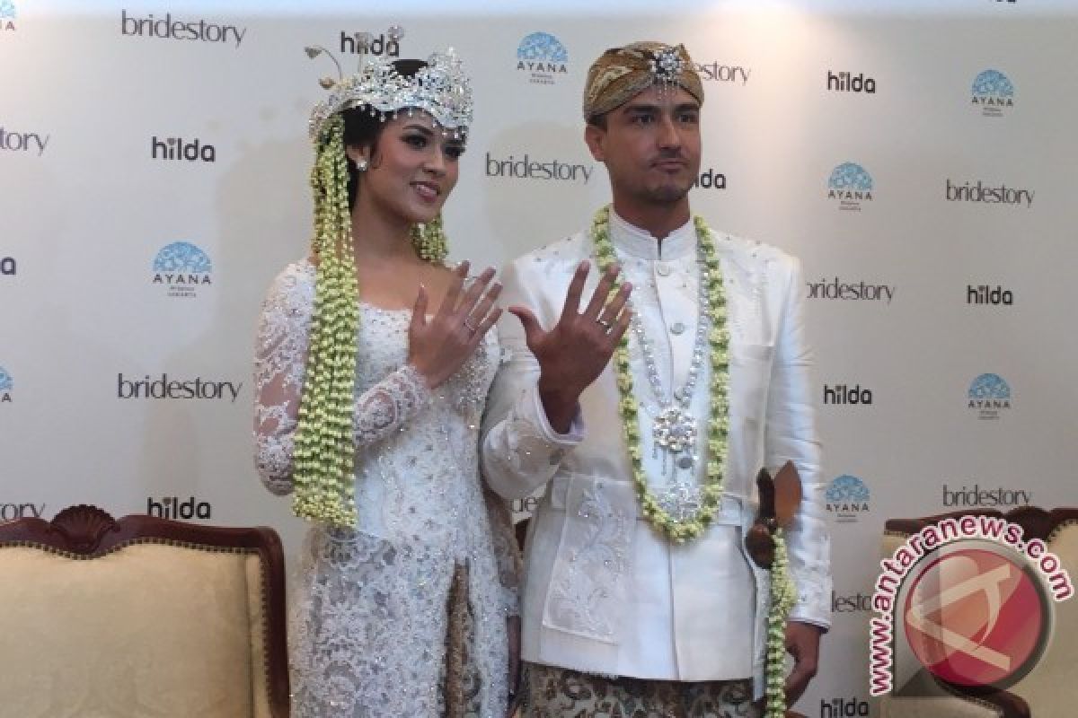 Jadi istri Hamish, Raisa tetap menyanyi