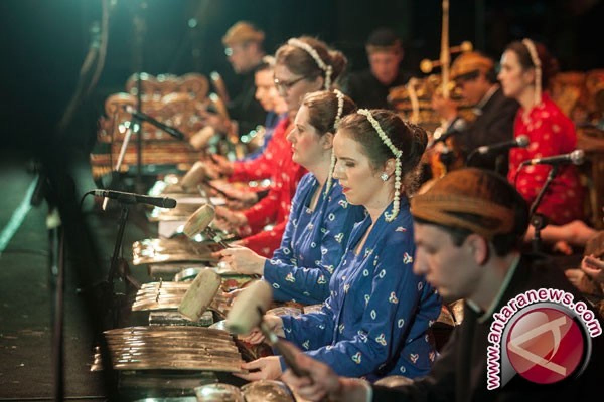 Musik gamelan dan tarian Nusantara pukau warga Rusia