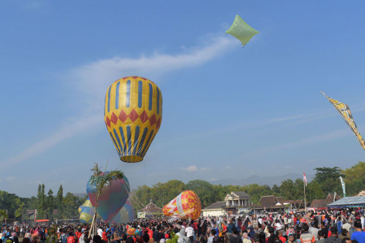 Penerbangan Balon Liar di Ponorogo Berkurang
