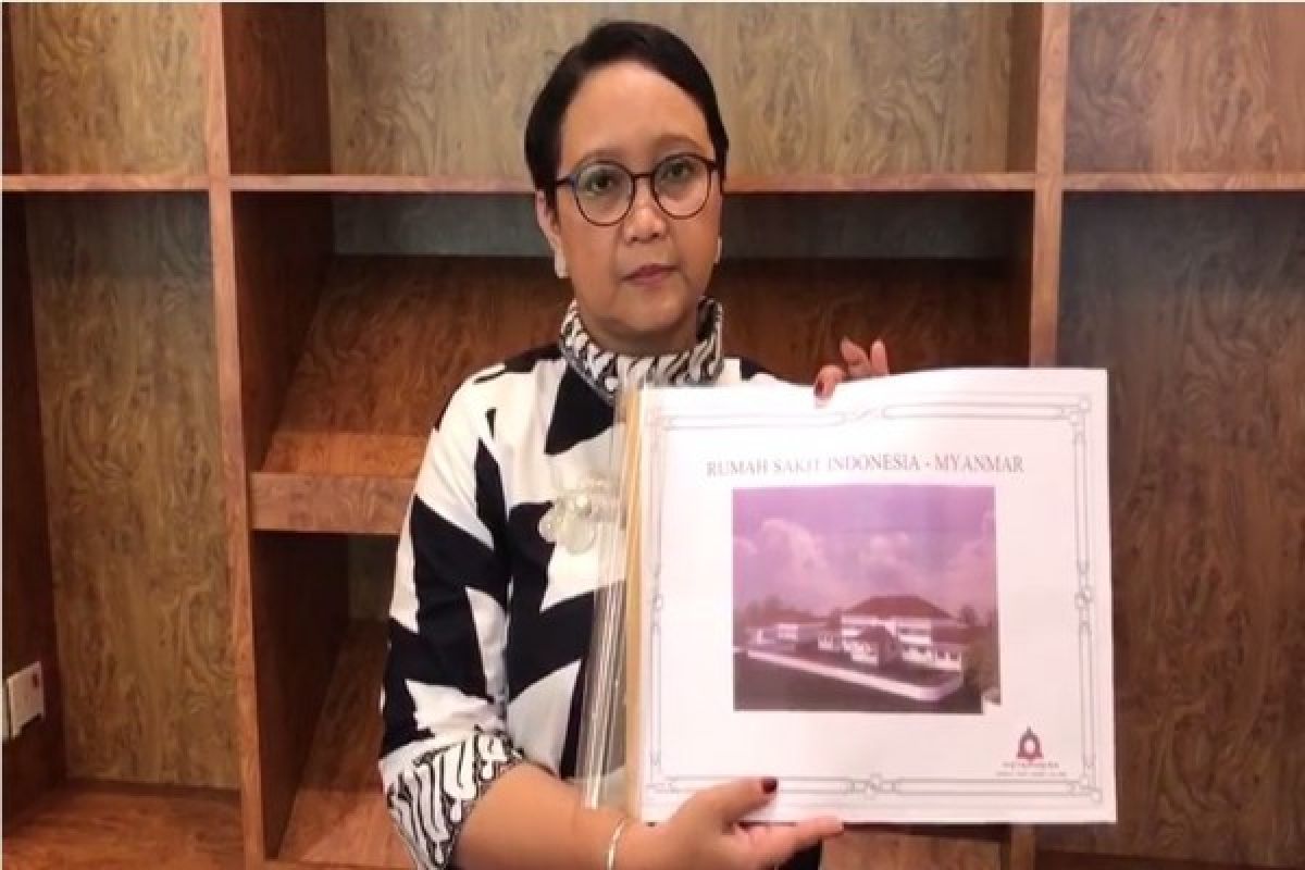 Menlu Retno bertemu Panglima Angkatan Bersenjata Myanmar