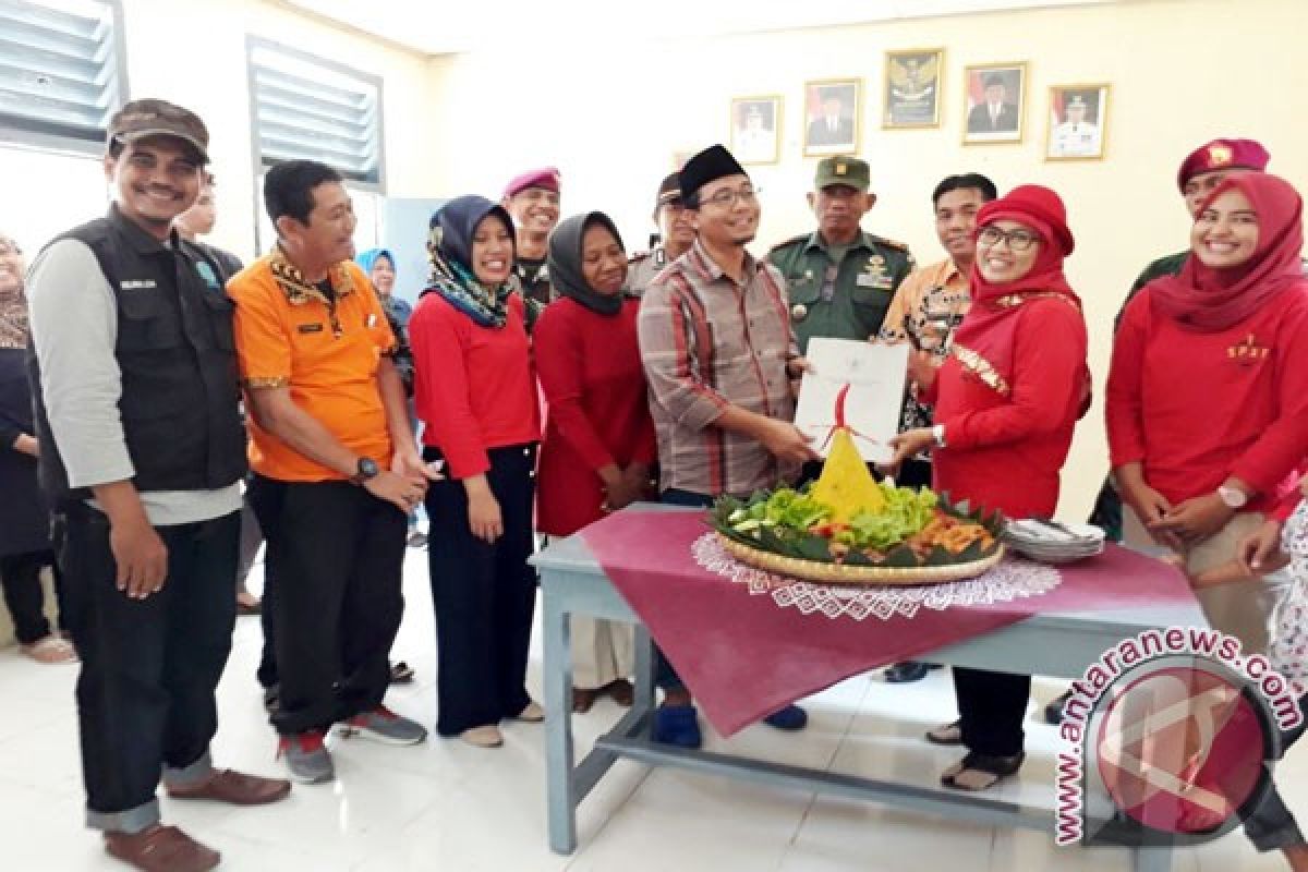 DPD RI Bantu Honor Guru Sukarelawan Pulau Tegal Lampung (Video)