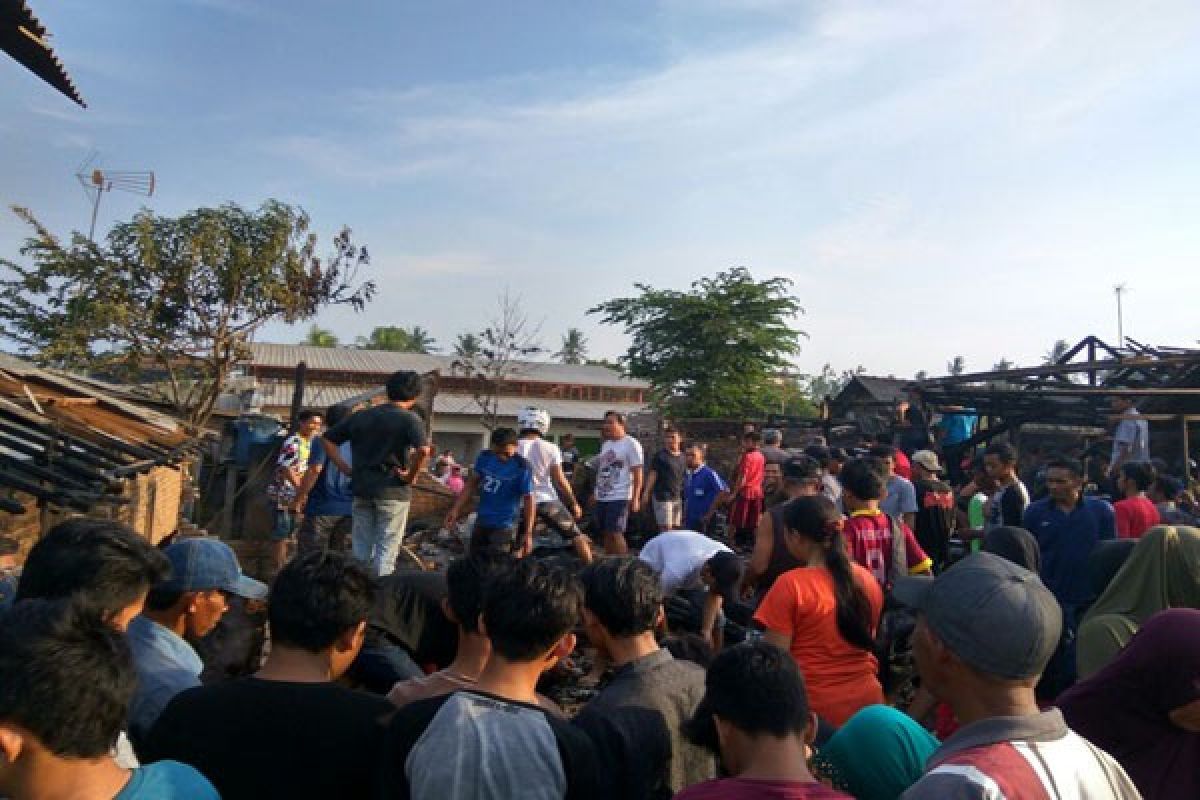 Pasar Sidorejo Lampung Timur Terbakar