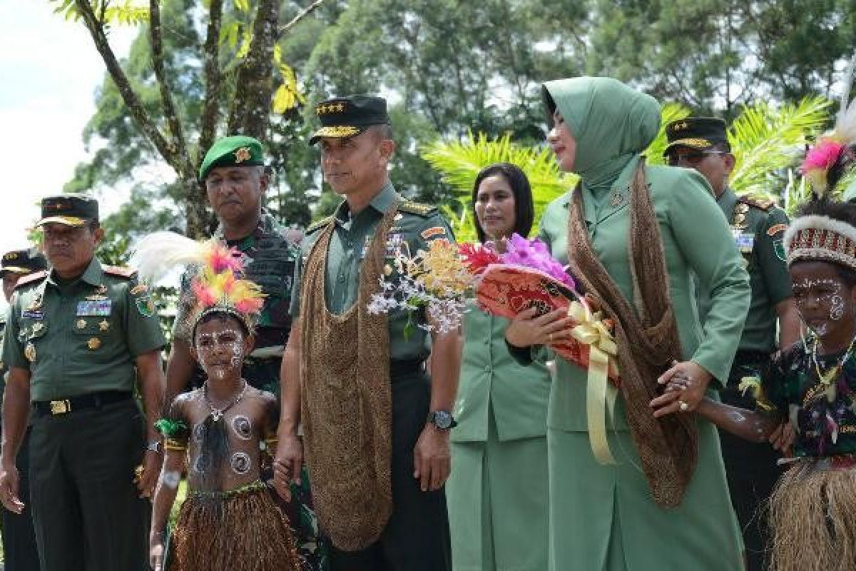 Kasad berkunjung ke Timika Papua