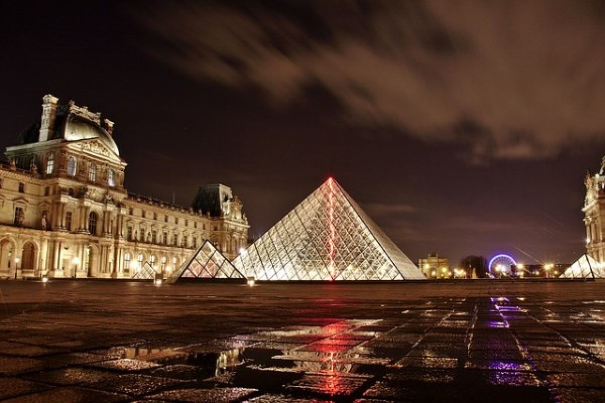 Museum Louvre Abu Dhabi dibuka 11 November 