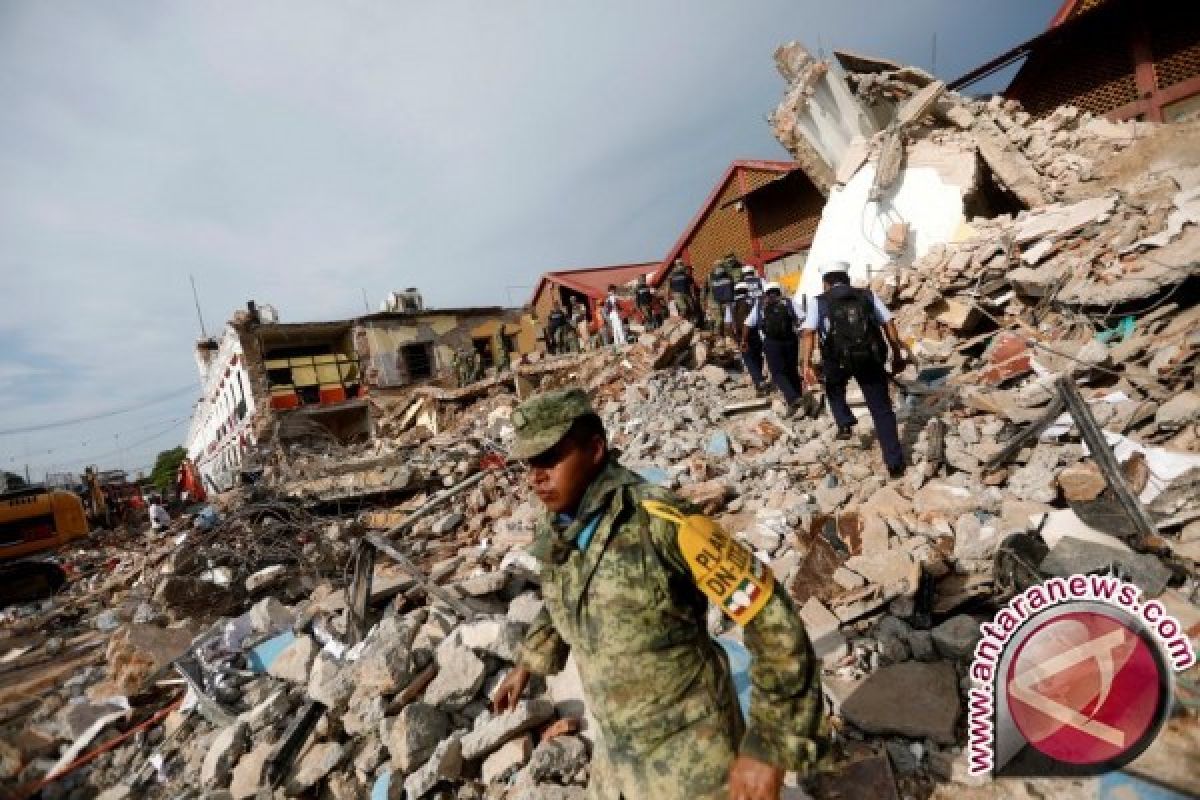 Puluhan tewas akibat gempa dahsyat sekali di Meksiko