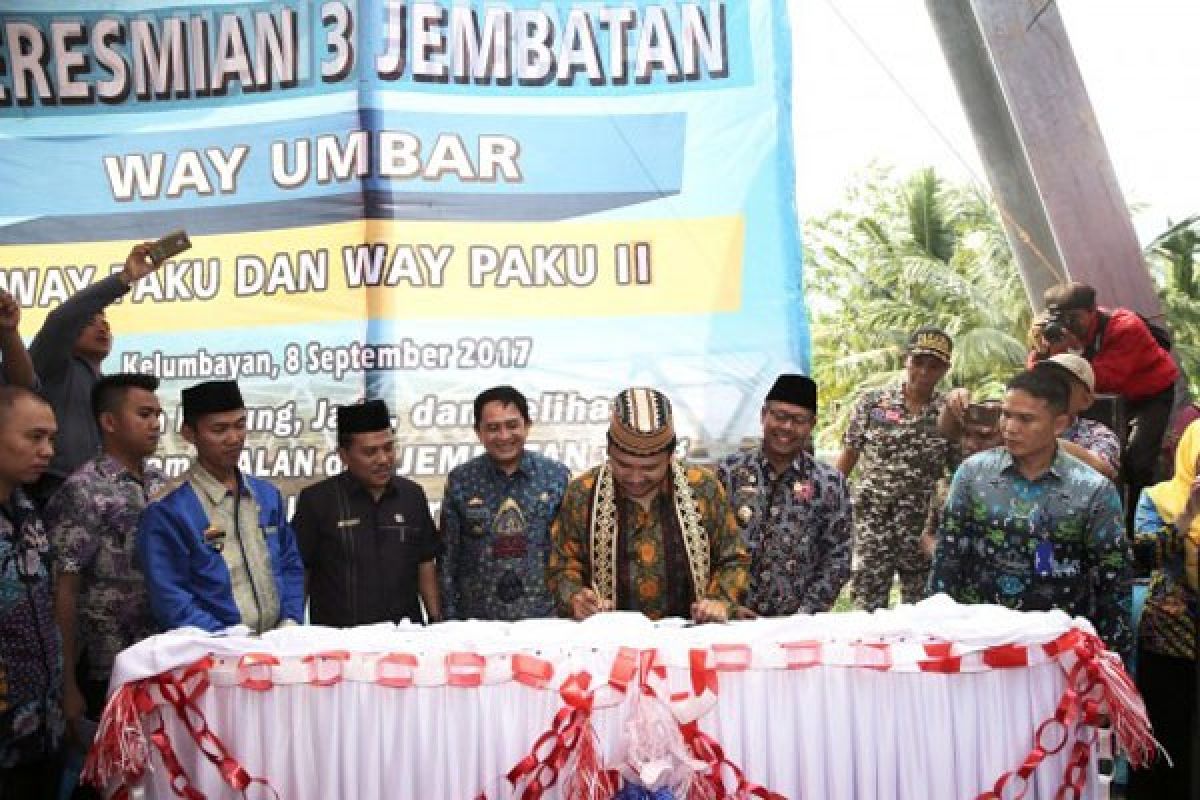 Gubernur Lampung Resmikan Jembatan Di Tanggamus  