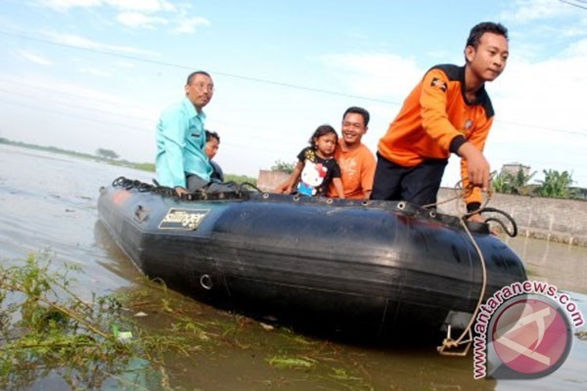 Banjir Merata di Kota Padang