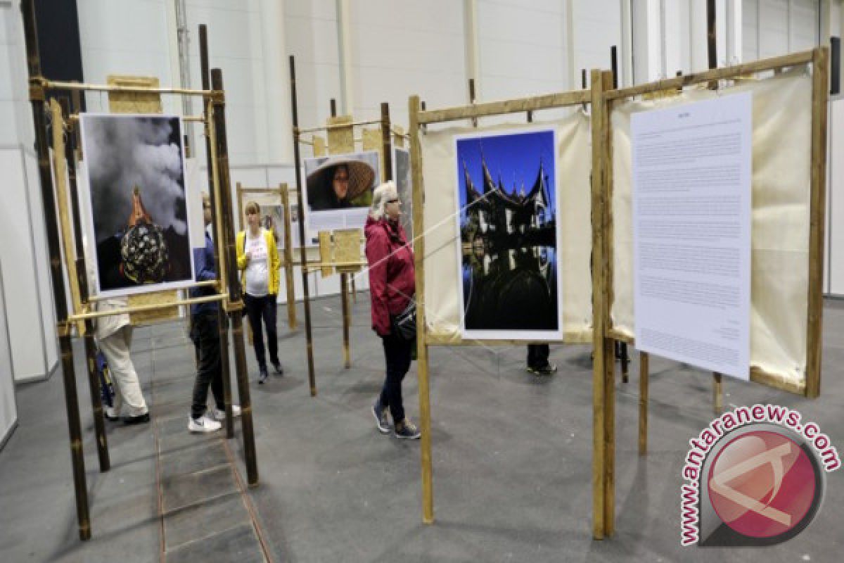 Foto Budaya Minangkabau Dipamerkan di Jerman