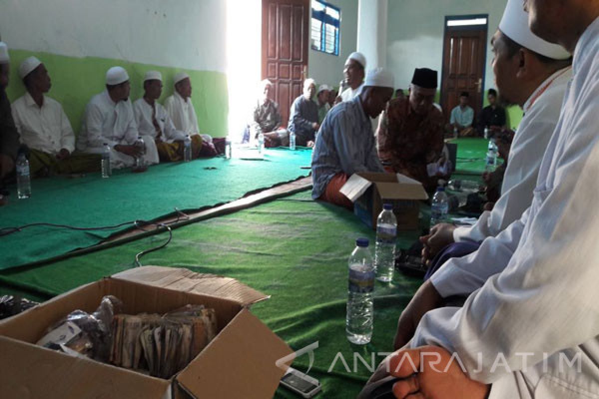 Santri Bata-Bata Pamekasan Galang Dana untuk Muslim Rohingya