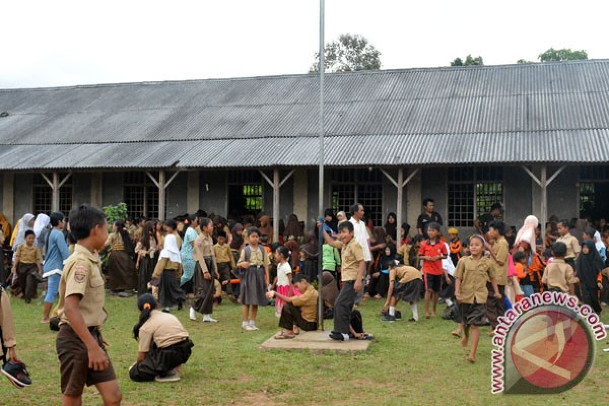 Mahasiswa Peringati Hari Aksara Di Tanah Register 