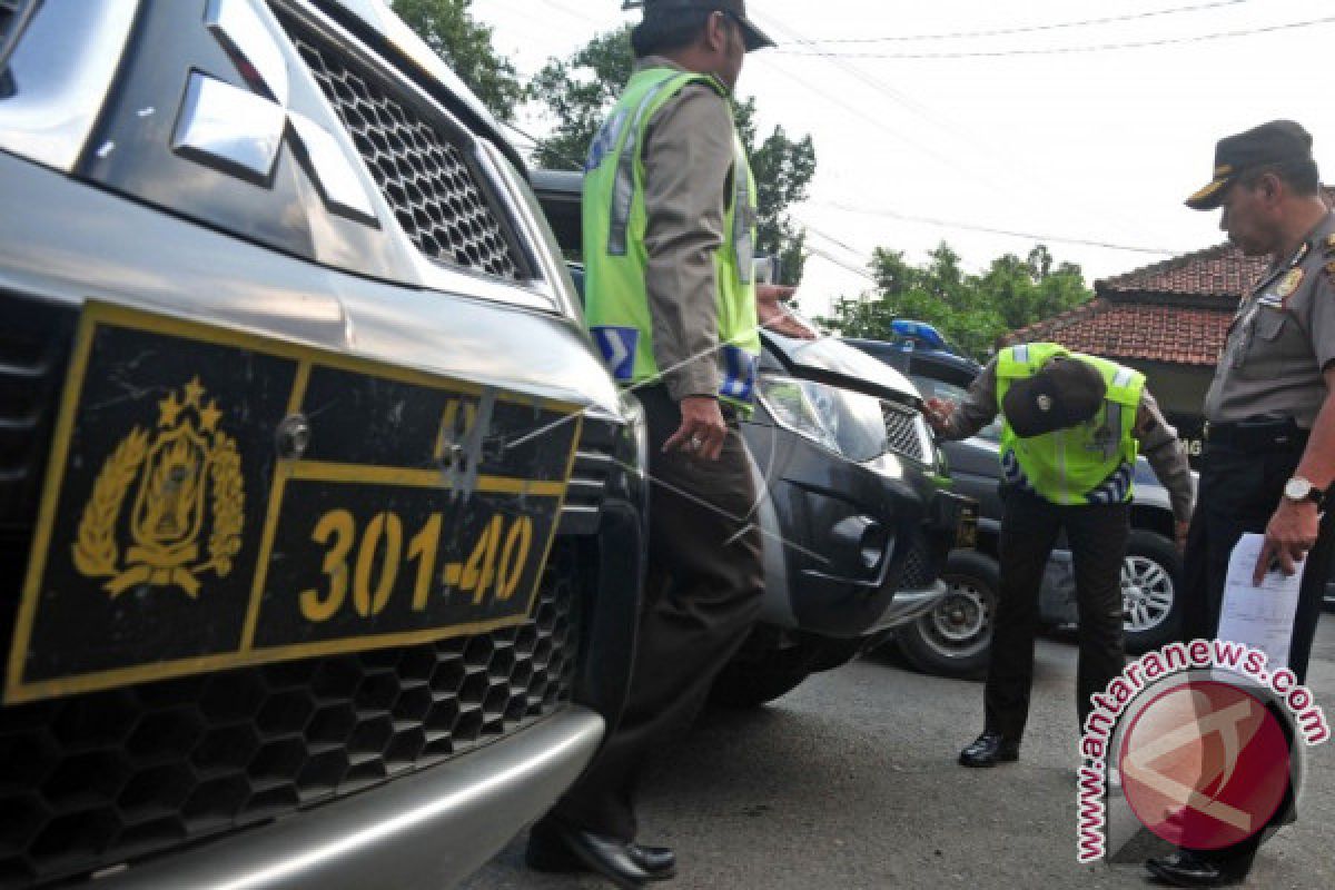 Sekretariat DPRD Pasaman Telah Serahkan 19 Unit Kendaraan Dinas