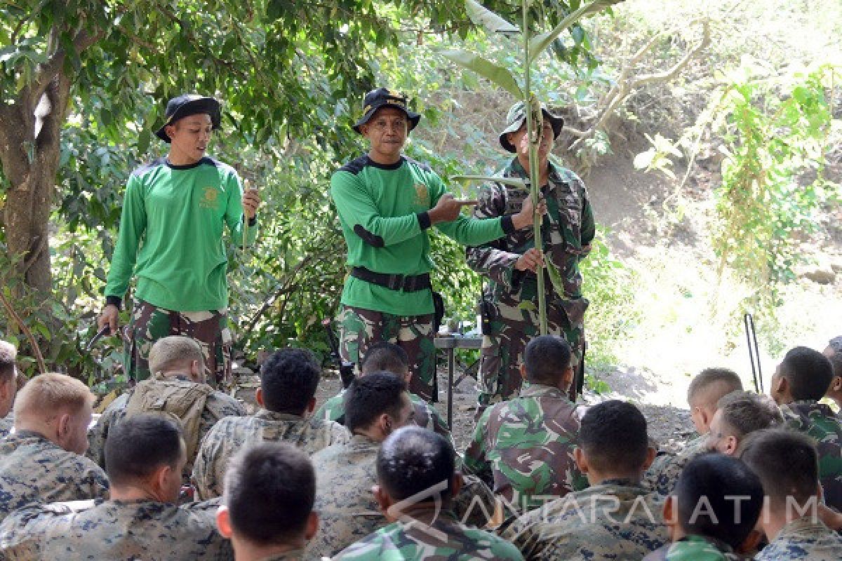 Marinir TNI AL-Amerika Latihan Bertahan Hidup