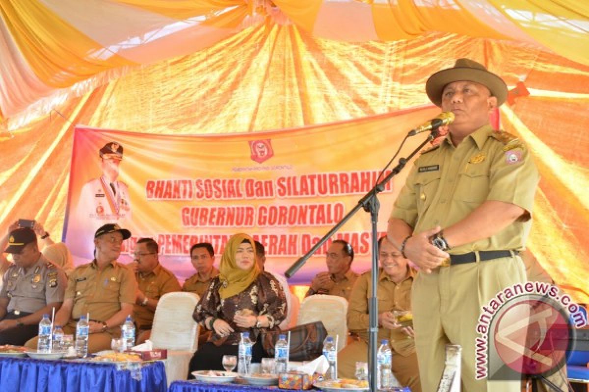 Gubernur Gorontalo Beri Semangat Guru Di Perbatasan