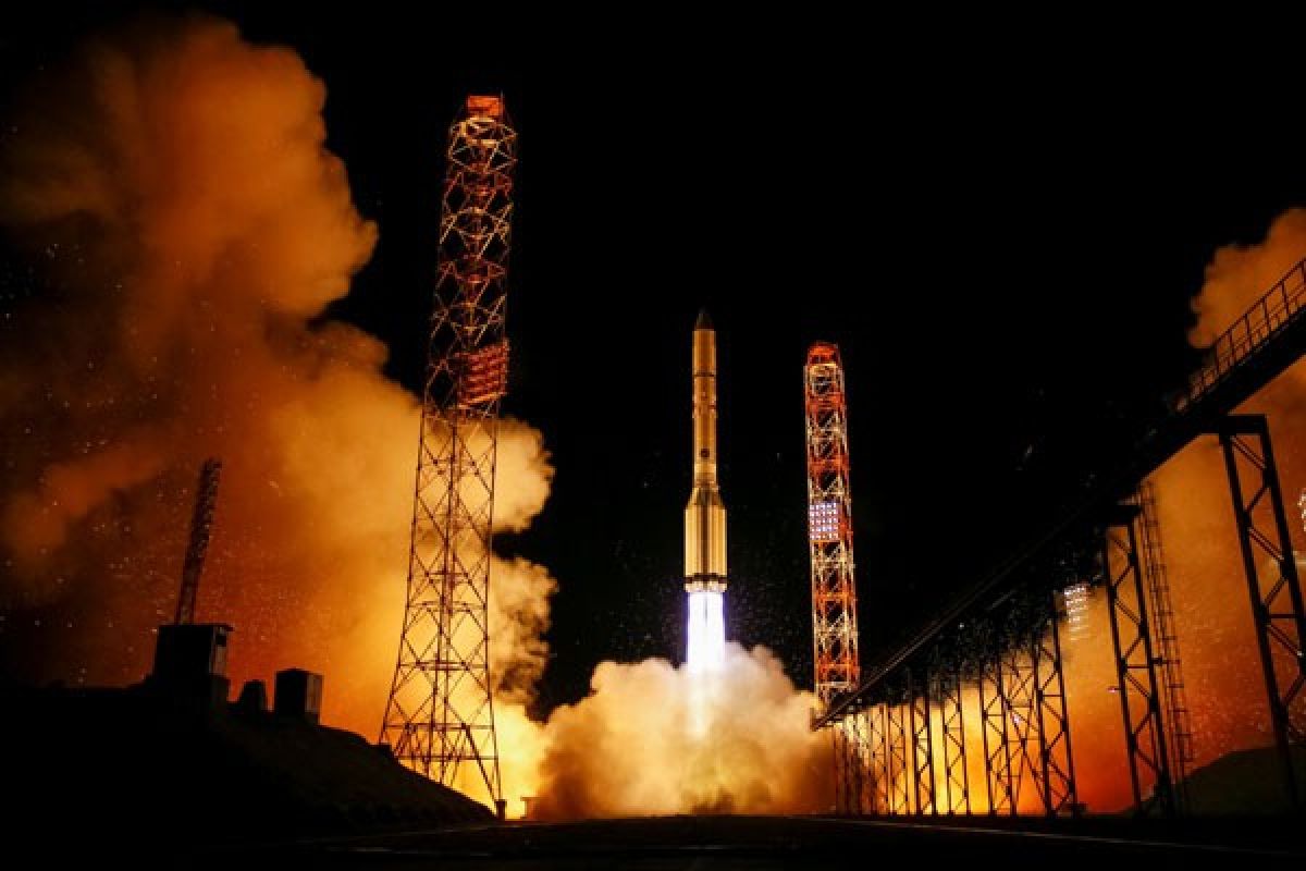 China luncurkan satelit komunikasi baru