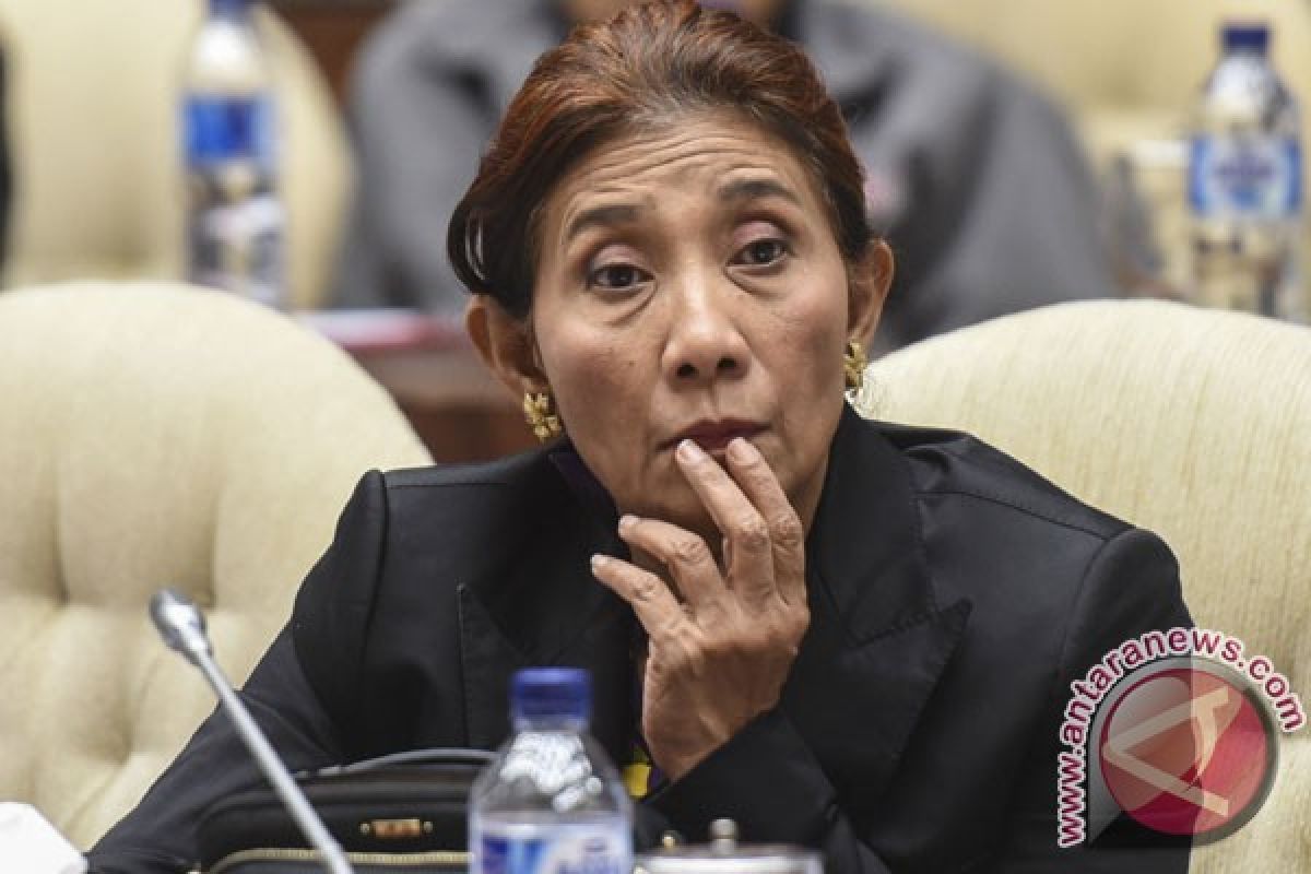 Tanggapan Susi Pudjiastuti soal penenggelaman kapal ilegal