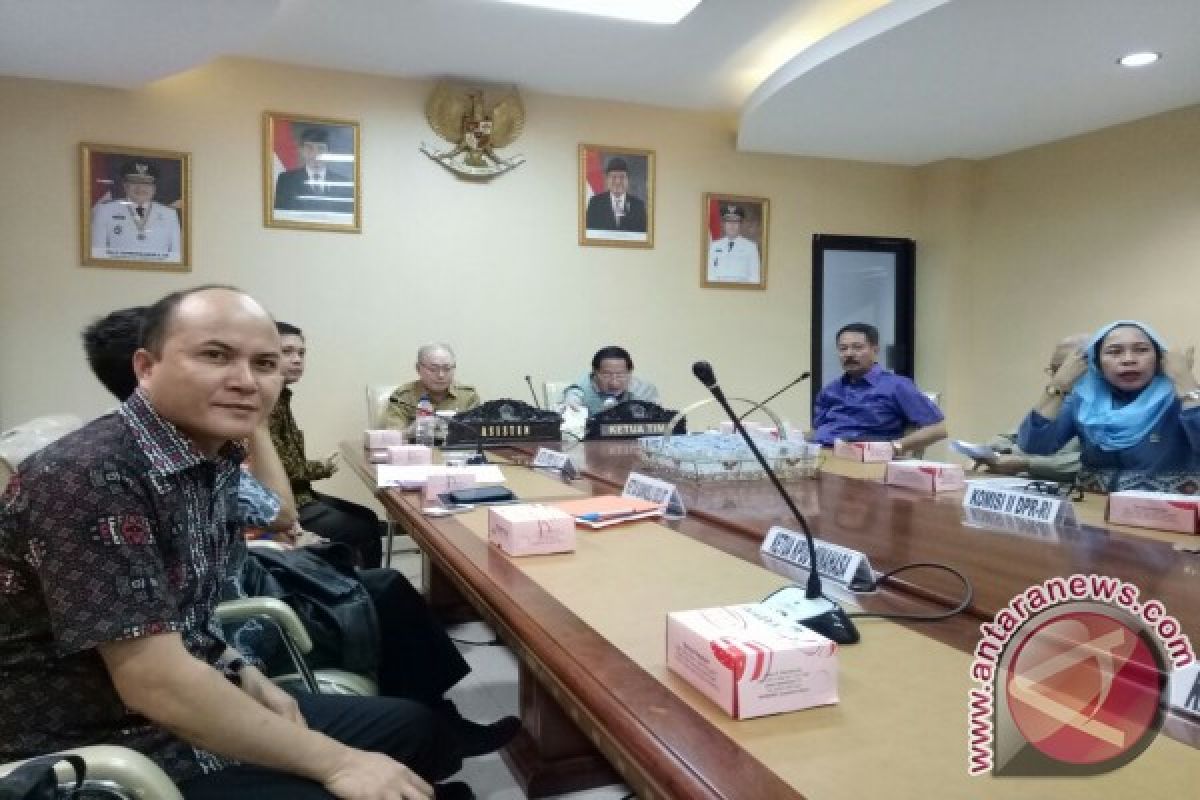 KPU Minahasa Paparkan Kesiapan Pilbup Dihadapan Komisi II DPR RI