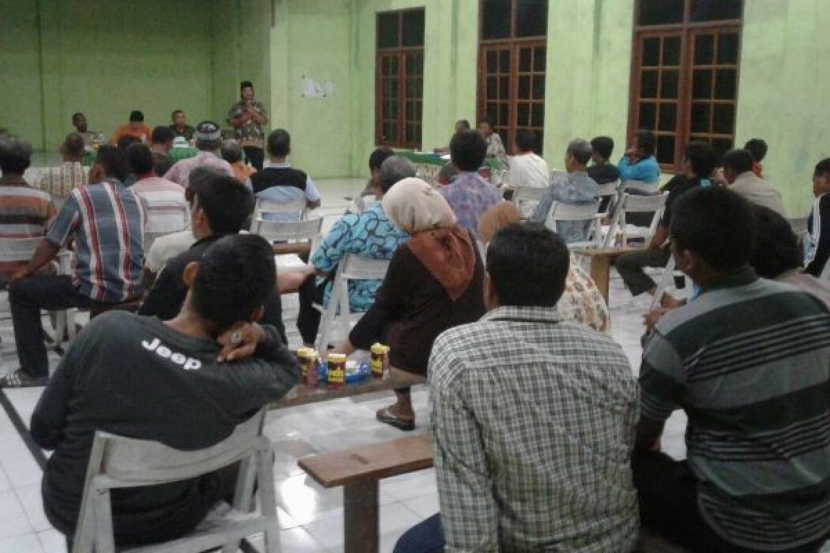 Warga Kampung Karya Bumi diajak jaga kamtibmas 