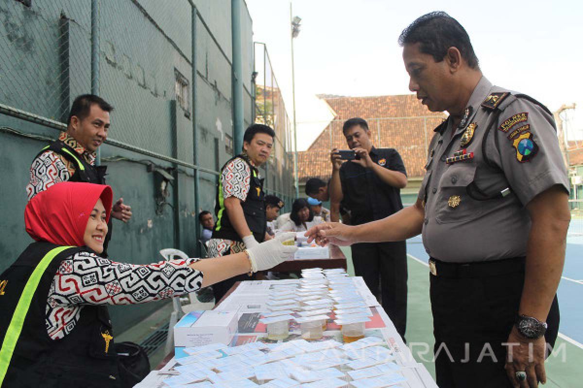 Polres Tulungagung Selidiki Hasil Urine Anggota