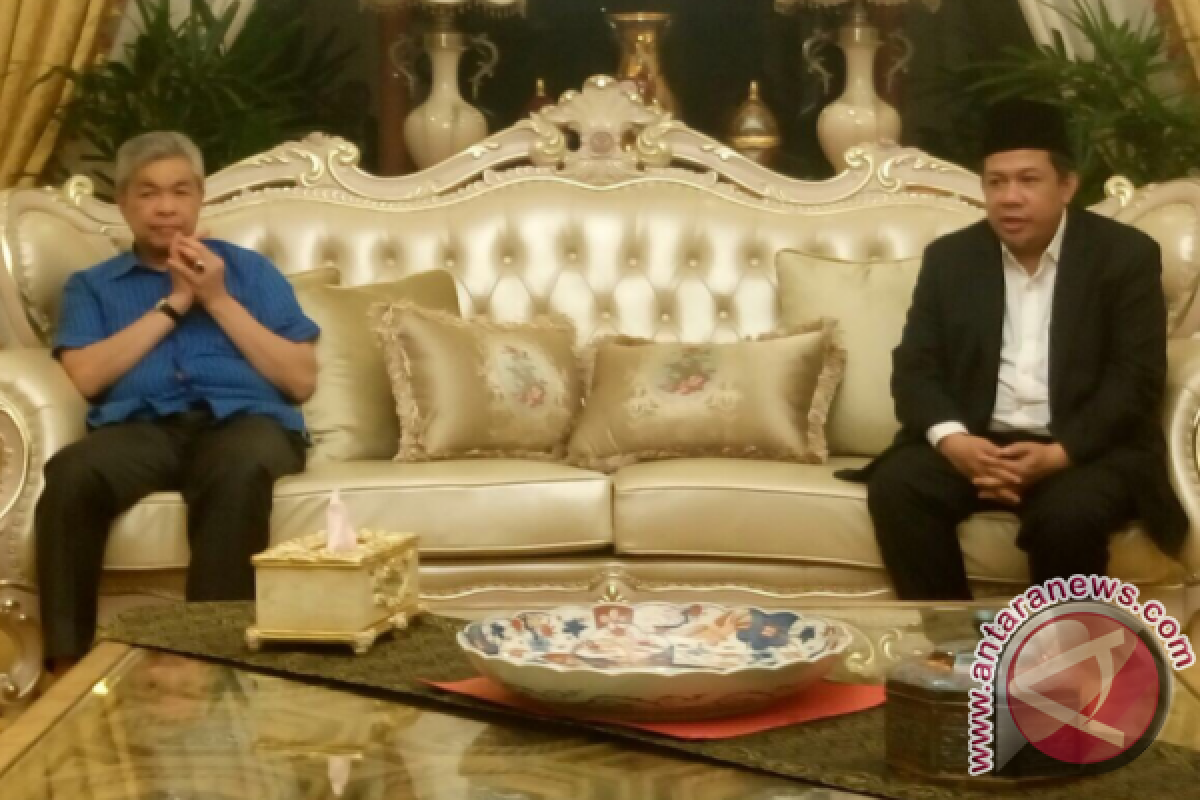 Fahri Hamzah Bertemu Wakil PM Malaysia Bahas TKI