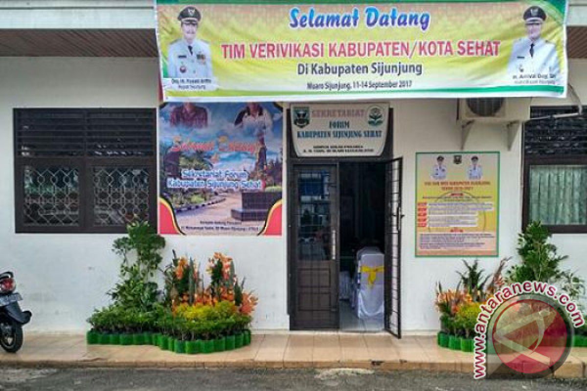 Tim Verifikasi Kota Sehat Kunjungi Sijunjung