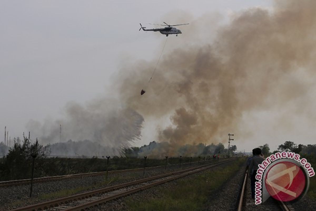 Ribuan liter air disiramkan cegah kebakaran hutan 