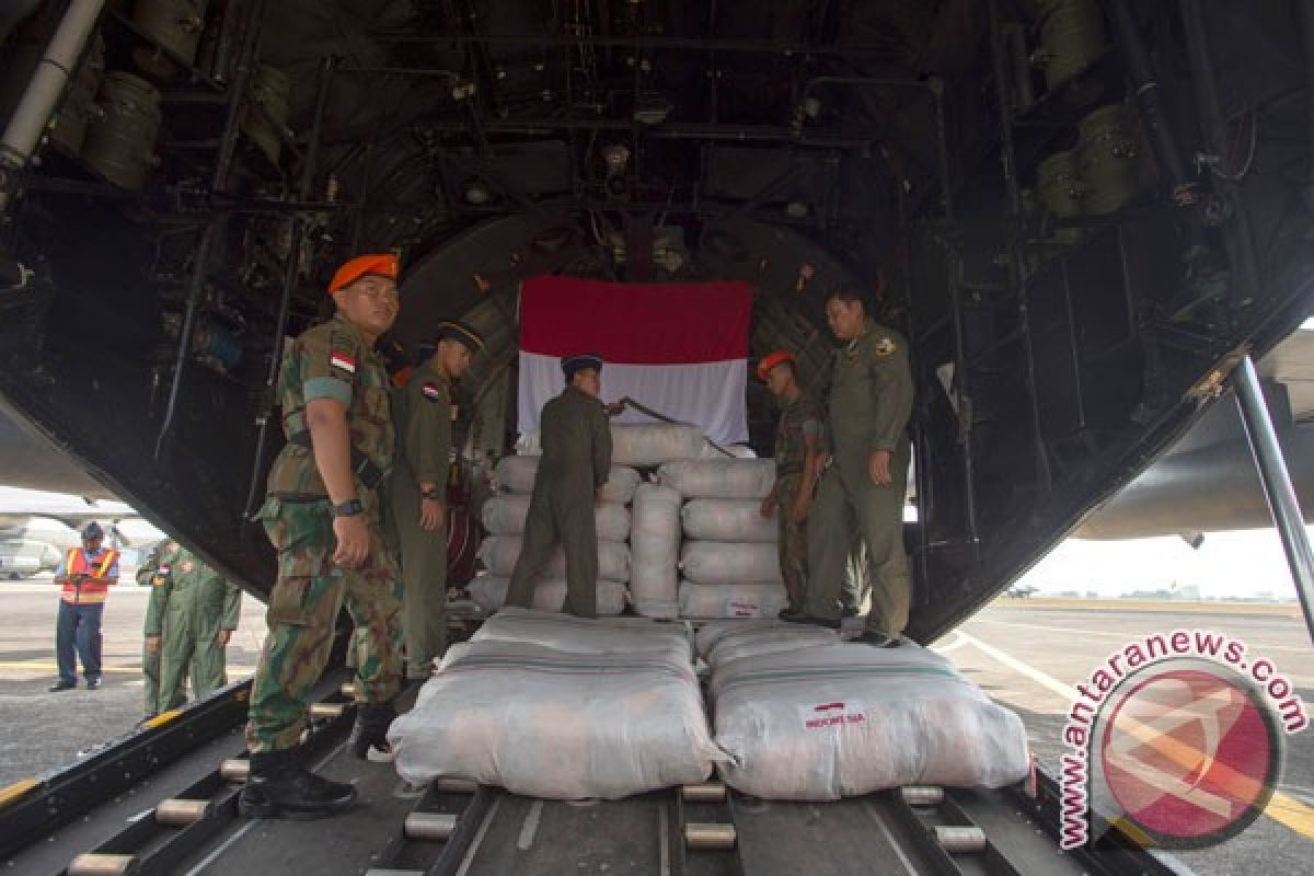 Empat Hercules singgah di Banda Aceh