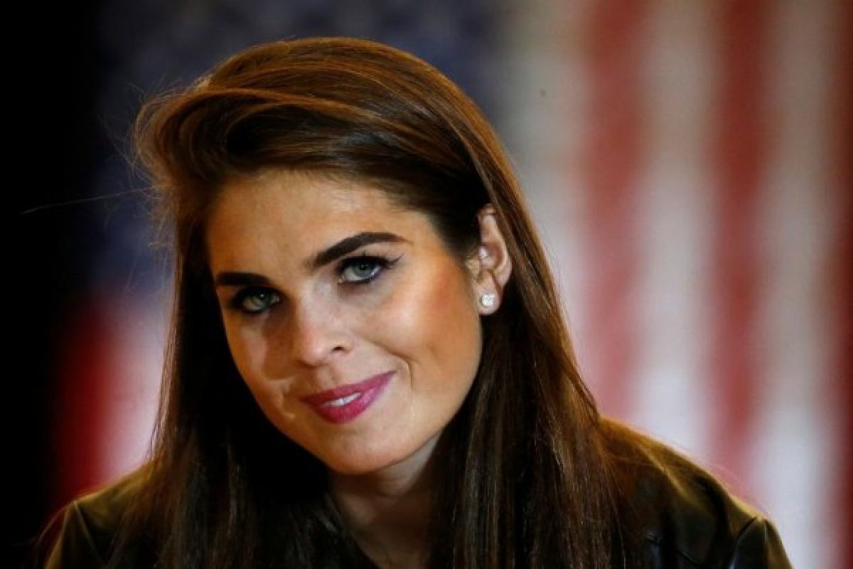 Direktur Komunikasi Gedung Putih Hope Hicks mengundurkan diri