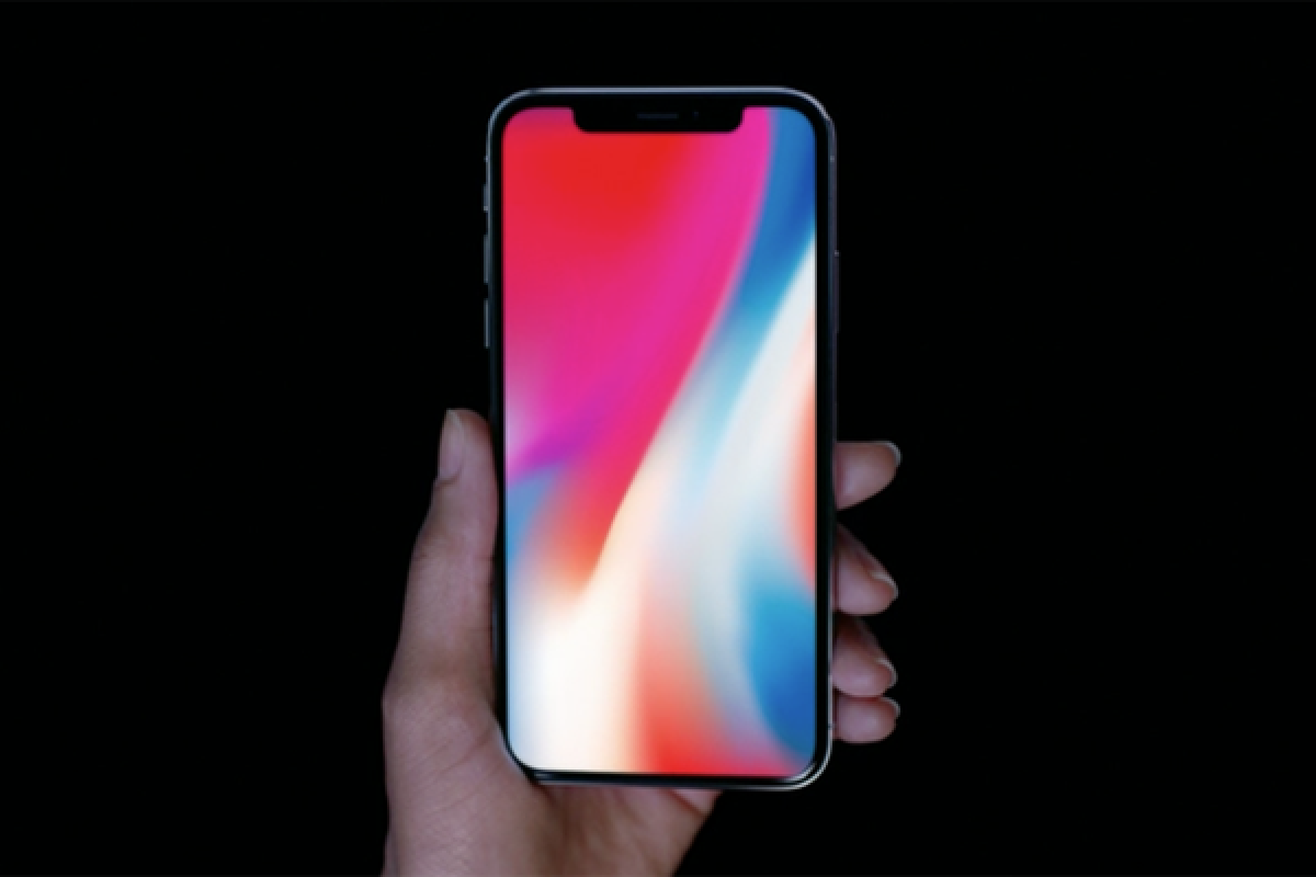 Iphone 2019 dengan tiga kamera belakang