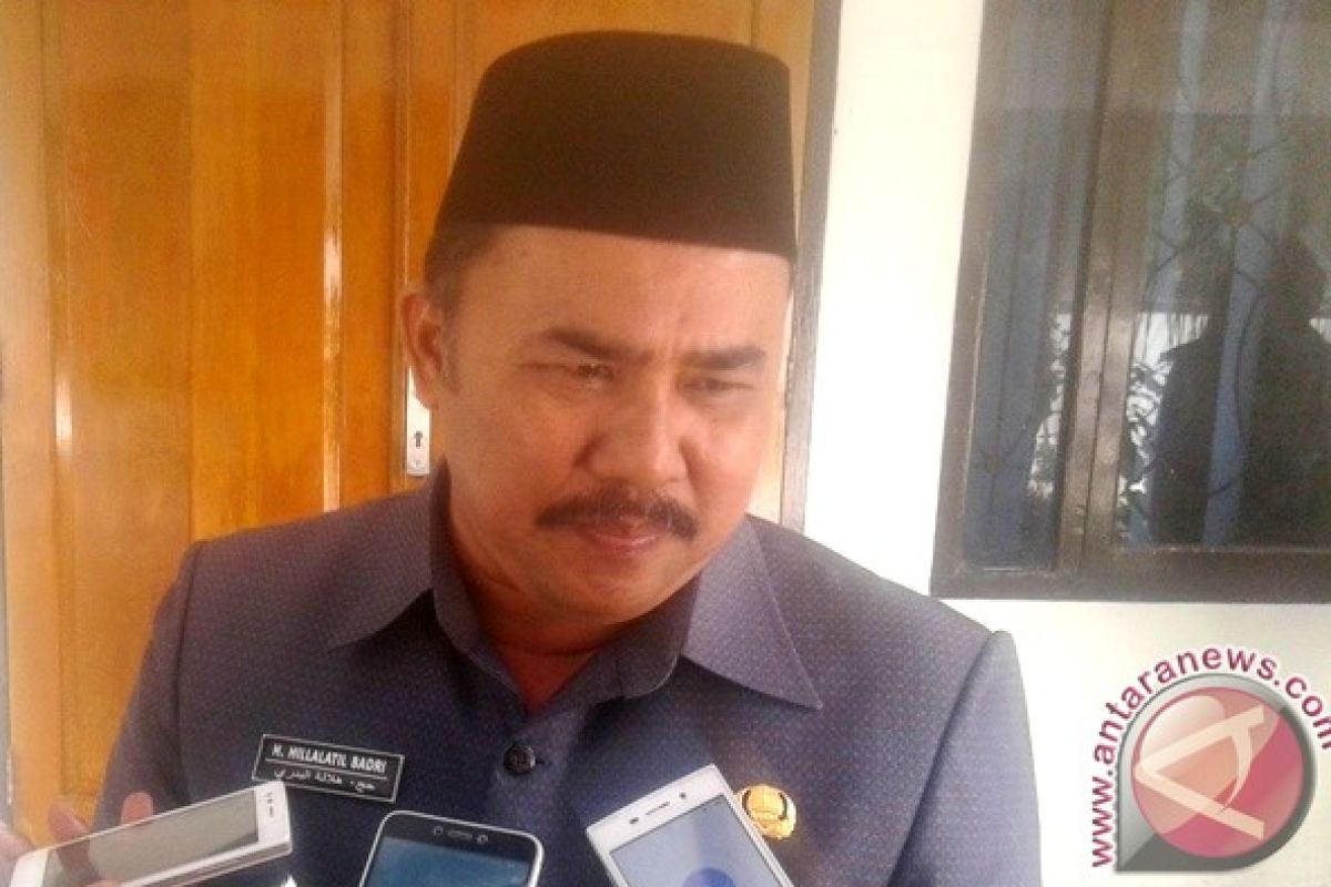  Mobil dinas Sarolangun diwacanakan  berlogo daerah