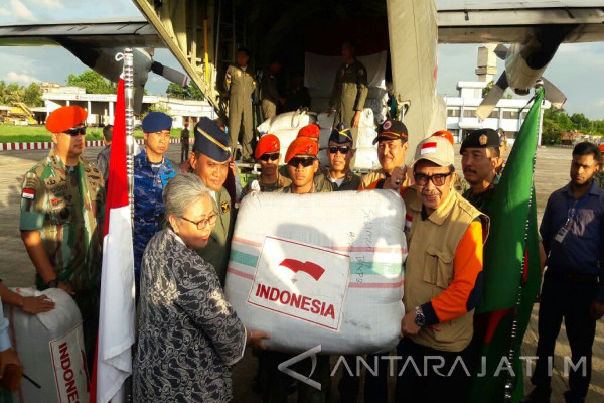 Bantuan Indonesia Untuk Rohingya Tiba di Bangladesh