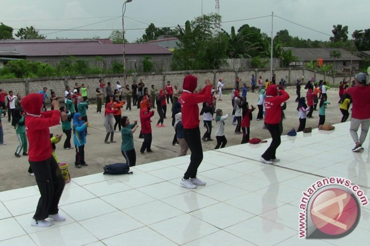 Ratusan pegawai Penajam senam Germas peringati HKN