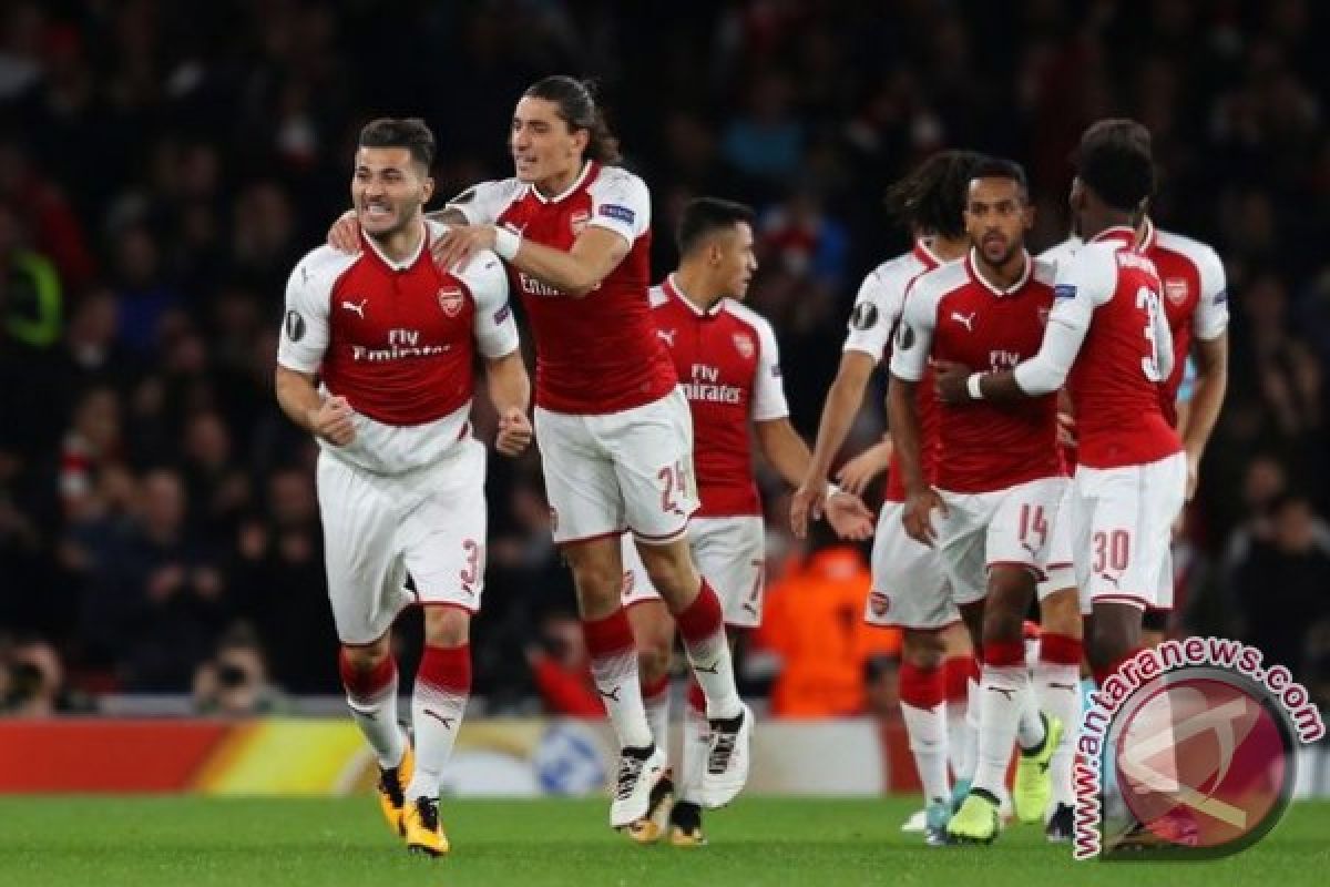 Arsenal Kalahkan Cologne, Bekal Hadapi Chelsea