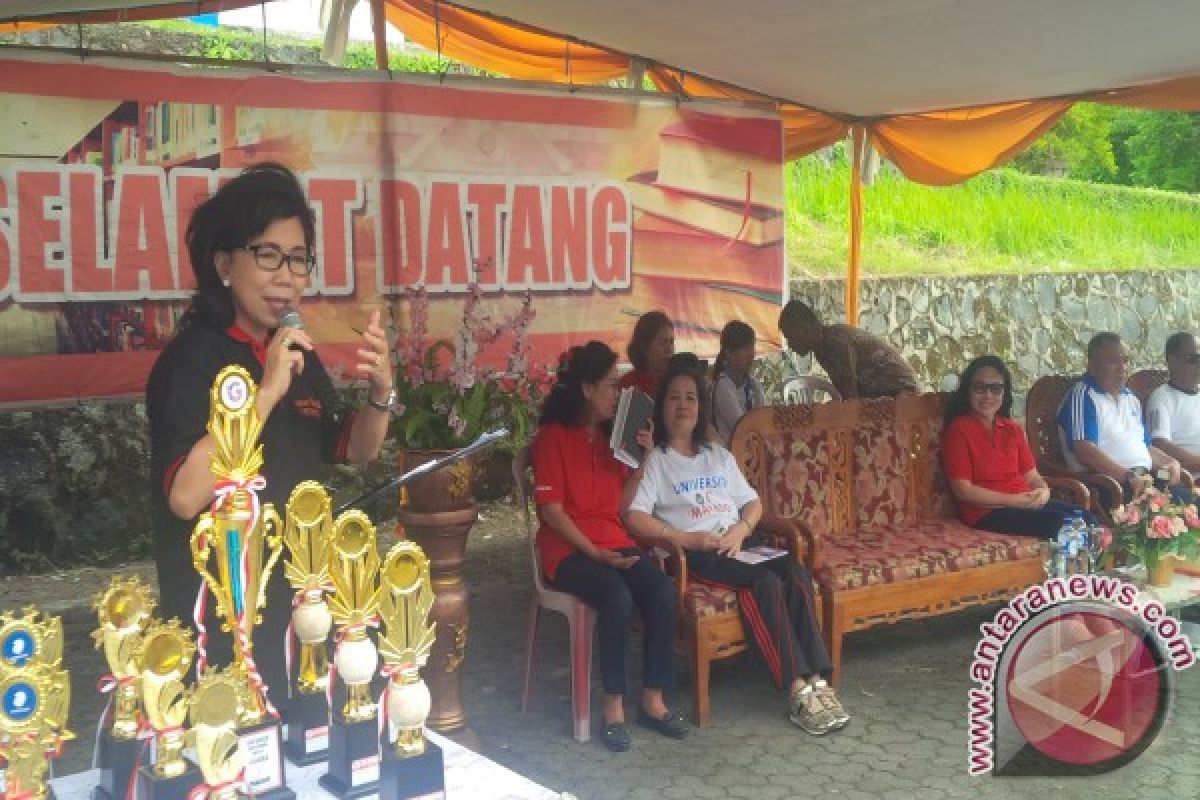 Tingkatkan Minat Baca, Rektor Puji Pelaksanaan Pameran Literasi